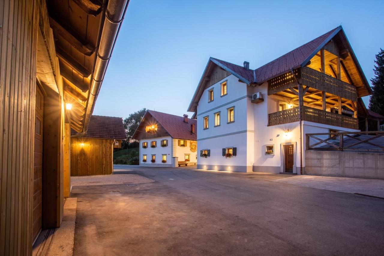 Apartments Tourist Farm Matijovc Naklo Exterior foto